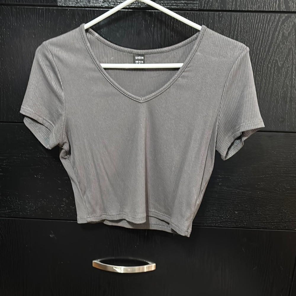 SHEIN Gray Cropped V-Neck T-Shirt